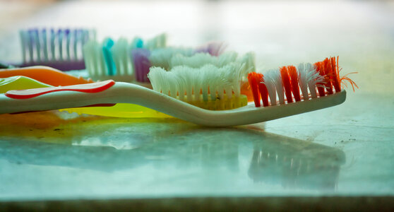 Tooth Brushes photo