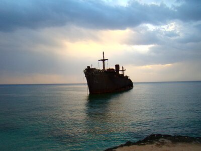 Ship silhouette sky photo