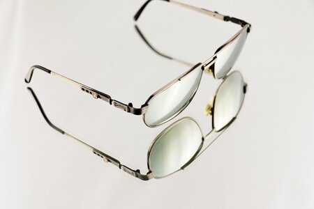 Sun glasses frame photo