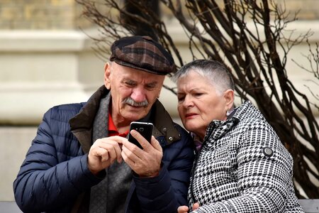 Elderly family internet