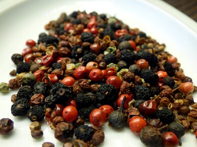 Peppercorns sharp green pepper photo