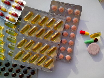 Antibiotic diet supplements minerals