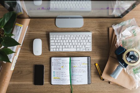 Startup Desk photo