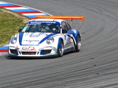 Driving vehicles fia gt