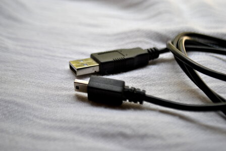 Micro Usb Cable photo