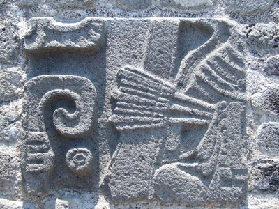 Sculpture stone 