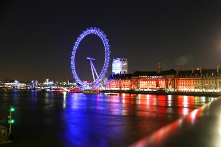 City river thames photo