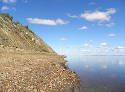 The shore of the Lena River in the vicinity of Cape Tabaga