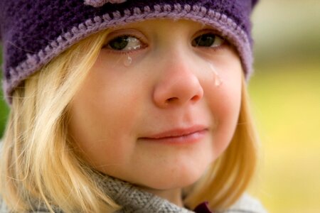 Children cry autumn