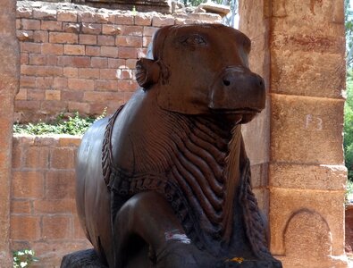 Temple india sculpture