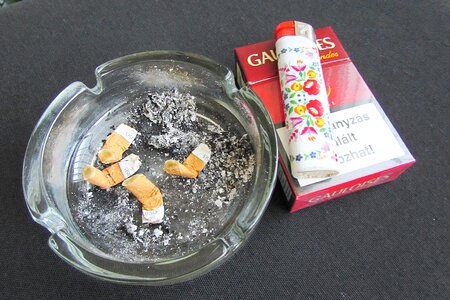 Cigarettes cigarette butts ash photo