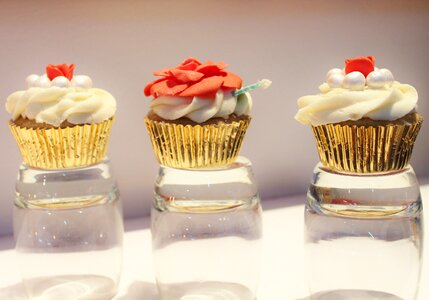 Delicious zuckerrose cupcake