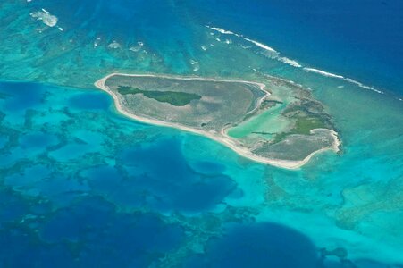 Atoll pearl photo