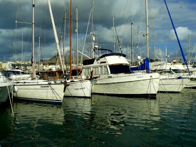 Sea water vacations
