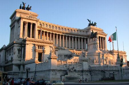 Monument to Vittorio Emanuele II photo