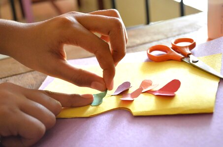 Art decoration finger