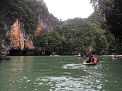 Koh Phi Phi Boat Tour in Phuket Thailand photo