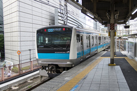 9 Keihintohoku Line photo