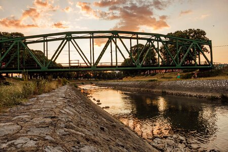 Construction bridge cast iron