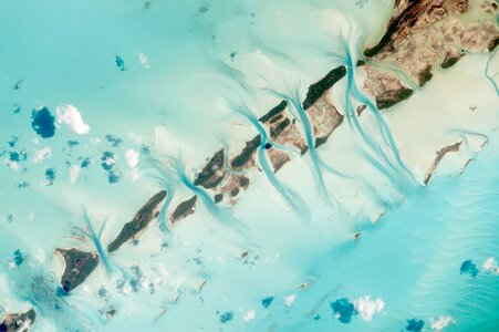 Tidal flats channels ocean