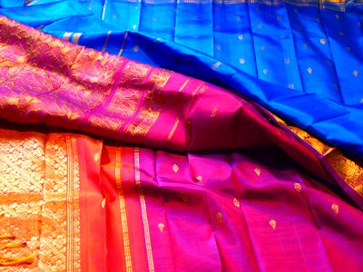 Silk toucanet fabric gold weaving