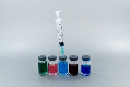 Syringe medicine instrument