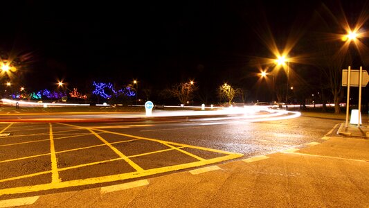 Light round roundabout