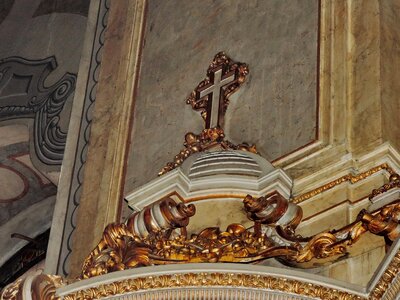 Baroque orthodox wall