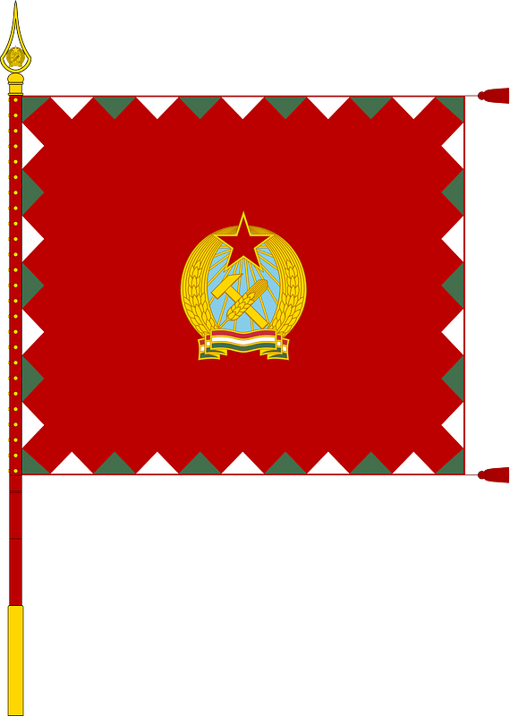 Standard for armoured regiments of the Hungarian People's Army (1950-1957, with staff)