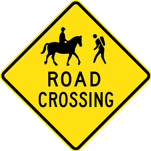 (W6-Q02) National Trail Road Crossing (Used in Queensland)