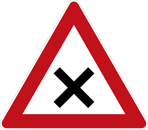 Intersection with priority to the right