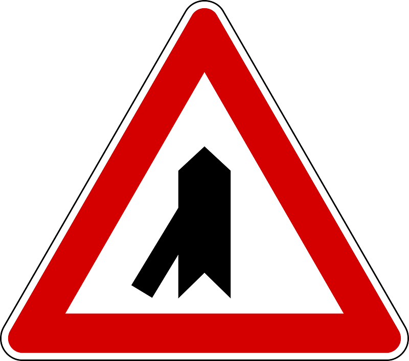 Merging traffic from left