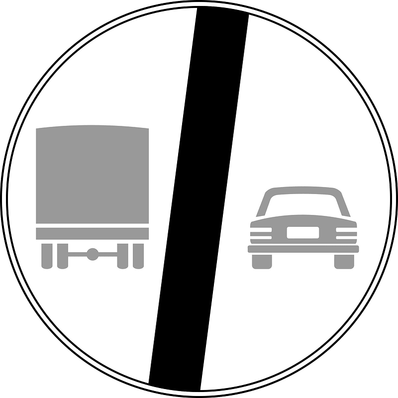 End of no overtaking by heavy goods vehicles