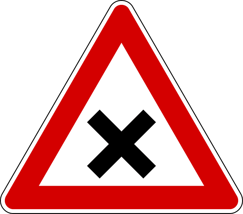 Crossroads with right-of-way from the right