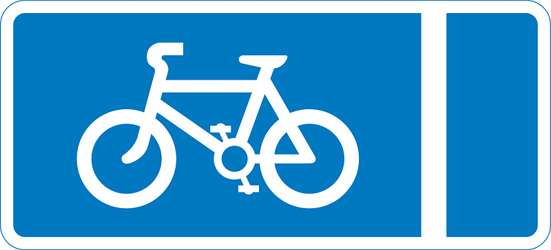 With flow cycle lane