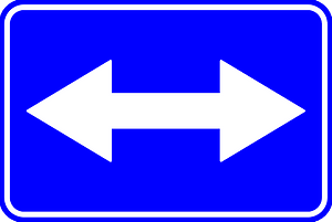 Pass on either side sign in Belgium