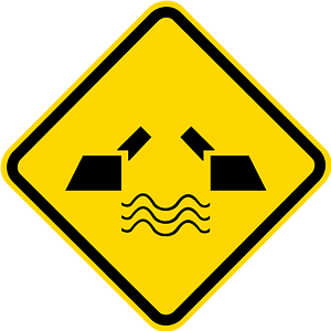 Opening or swing bridge sign in Brazil