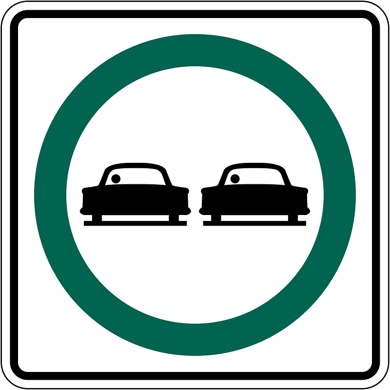 Overtaking permitted sign in British Columbia