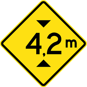 Height restriction ahead sign in Chile