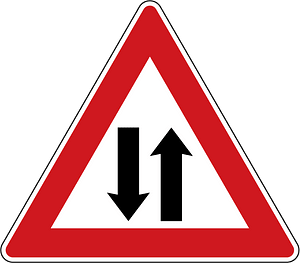 Two-way traffic ahead sign in Czech Republic