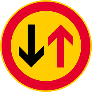 Give way to oncoming traffic sign in Finland