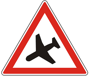 Low-flying aircraft sign in Hungary