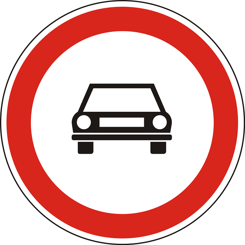 No motor vehicles except motorcycles sign in Hungary