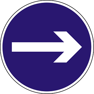 Proceed right only sign in Hungary