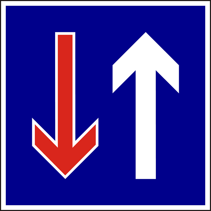 Priority over oncoming vehicles sign in Hungary