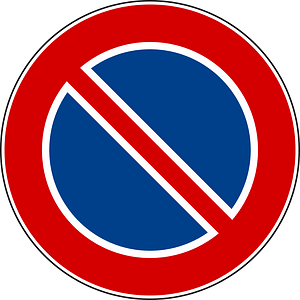 No parking or waiting sign in Italy