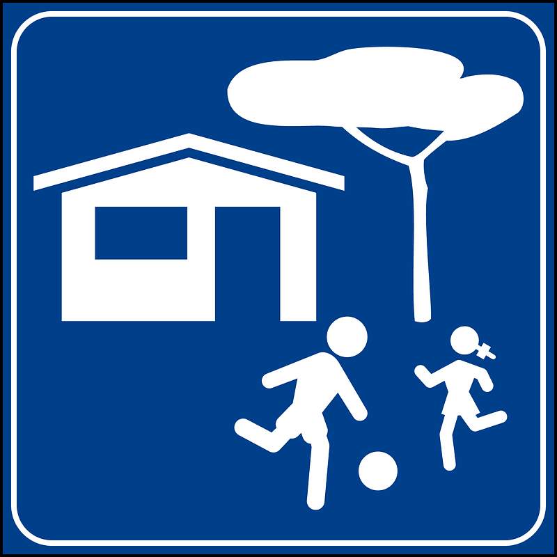 Residential area / living street sign in Italy