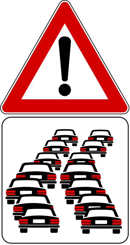 Traffic queues likely ahead sign in Italy