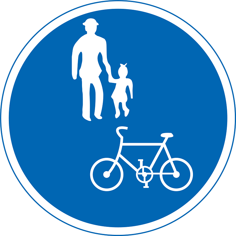 Shared use path sign in Jamaica