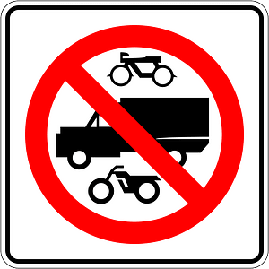 No motor vehicles sign in Mexico